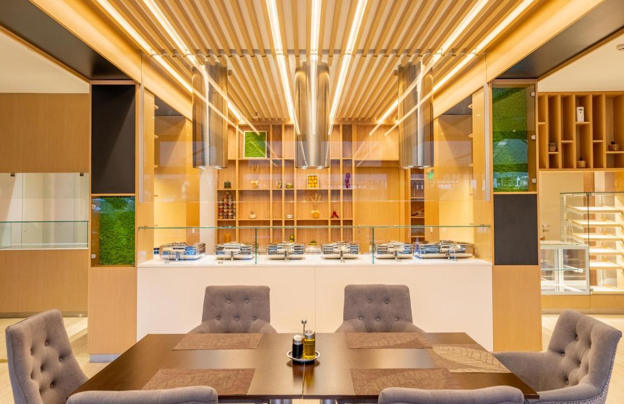 פאבל באניה Hotel Sevtopolis Medical & Spa מראה חיצוני תמונה